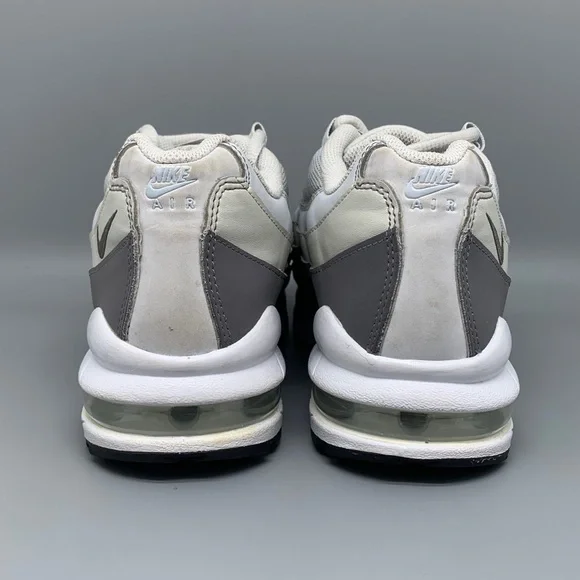 Nike Air Max 95 White Gray Running Shoes 905348-011 Men’s Sz 7Y Women's Sz 8.5